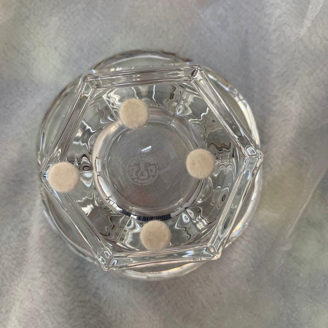 バカラ　クリスタル アルクール　蓋付き菓子入れ