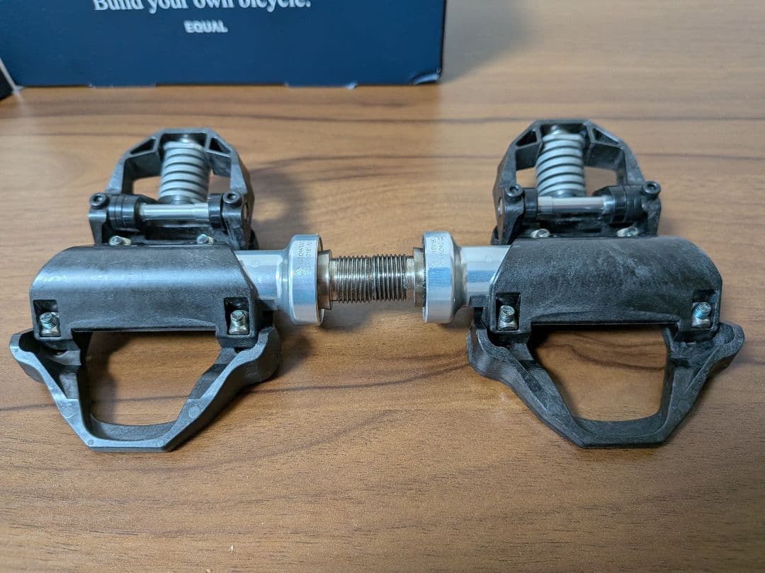 グロータック EQUAL (イコール) 多調整型ROADペダル