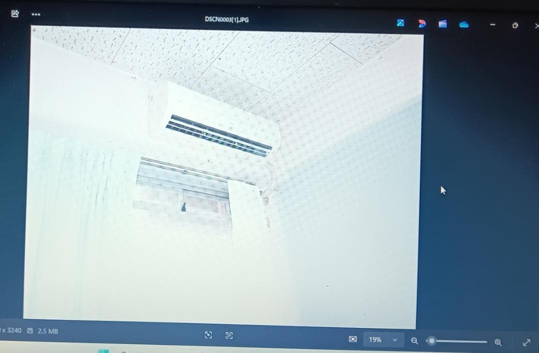 Nikon coolpix s6000 レッド デジタルカメラ充電器付き、箱付き