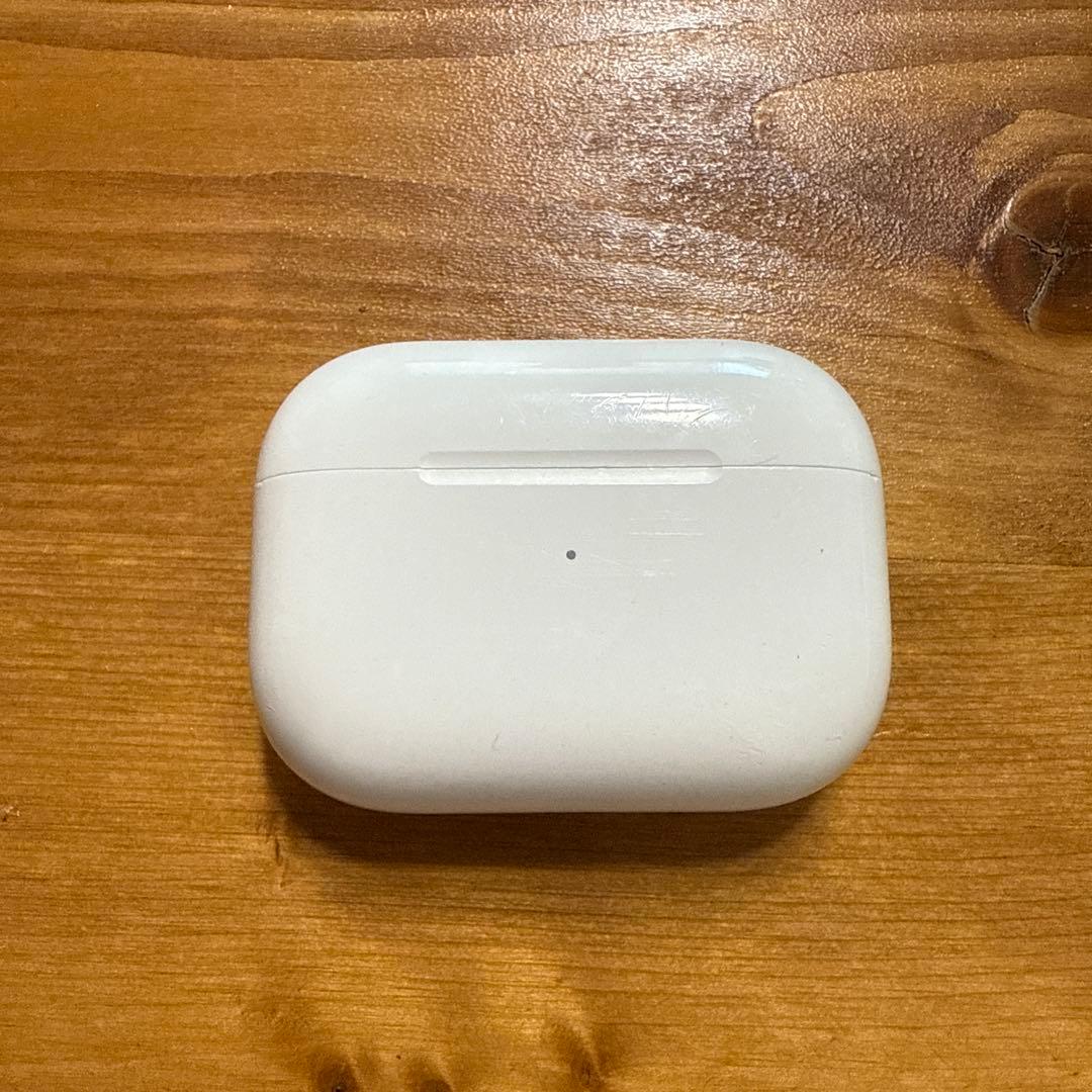 AirPods Pro2 チャージャー + 左耳