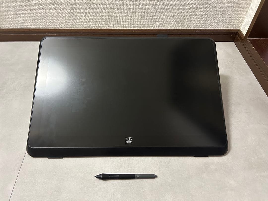 XP-Pen Artist 22 Plus 本体