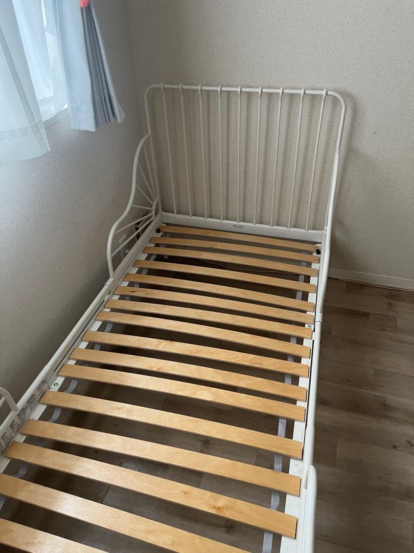MINNEN IKEA 伸長式 ベッドフレーム ホワイト　※手渡しは12,000