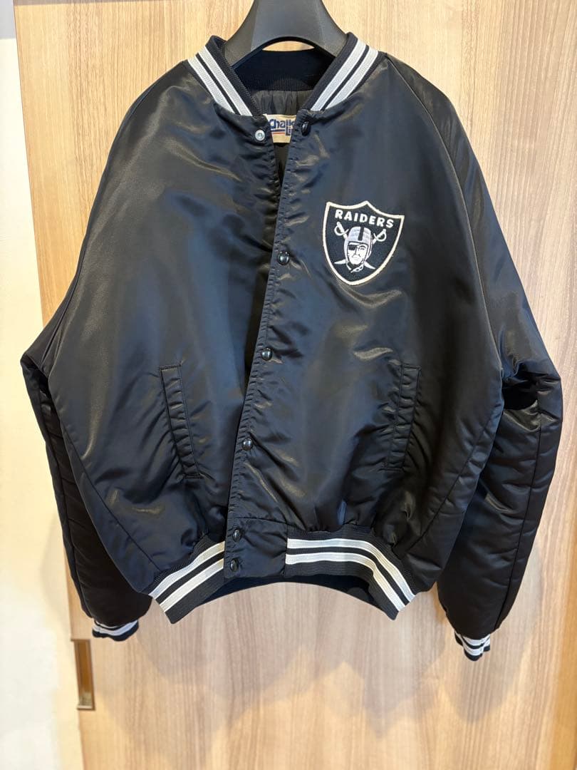 Raiders Chalk Line USA製レイダースチョークラインスタジャン