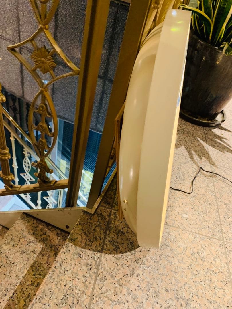 ベルギー製　1960年代　照明付き　アンティーク　ミラー　壁掛け式　ヴィンテージ