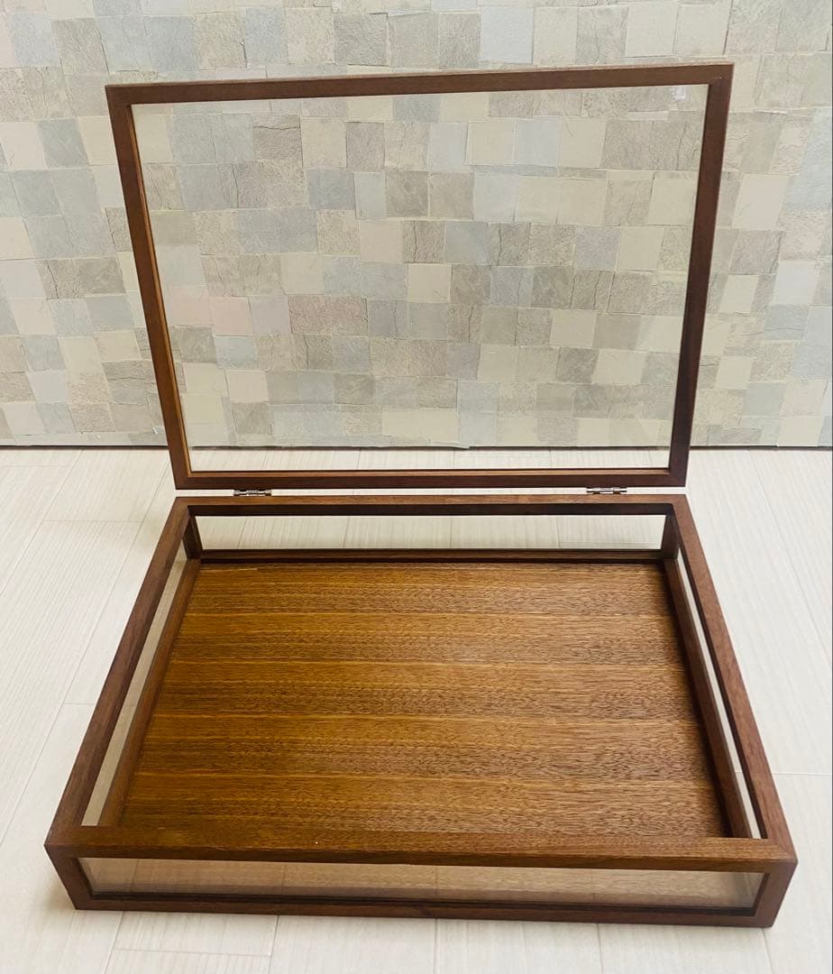 木とガラスのショーケース　幅40×奥行30×高さ8cm インテリア　ガラス