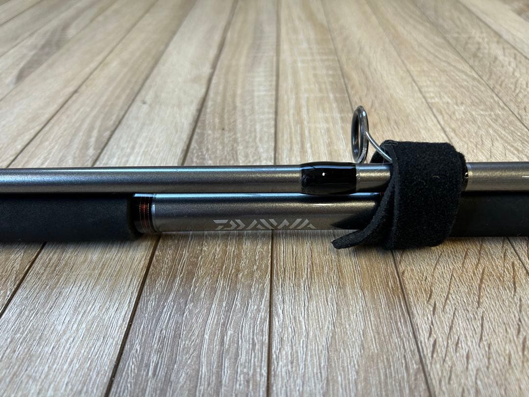 ①美品ダイワ ショアジギングロッド　ジグキャスターJC106H