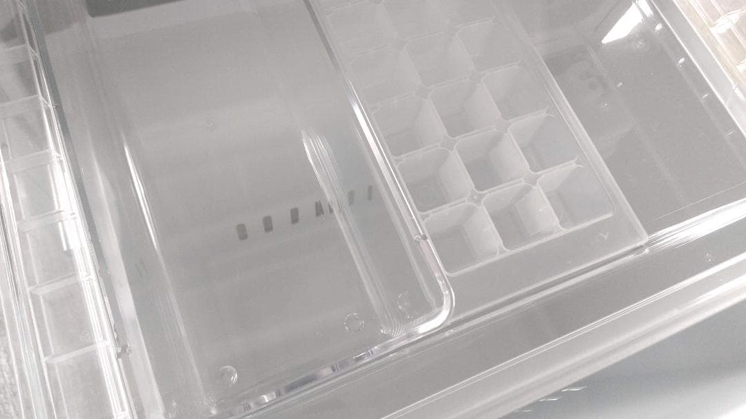 [期間限定]ノンフロン冷凍冷蔵庫 YRZ-F15L 156L