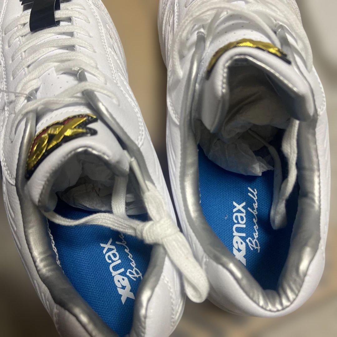 xenax ホワイト トレーニングシューズ