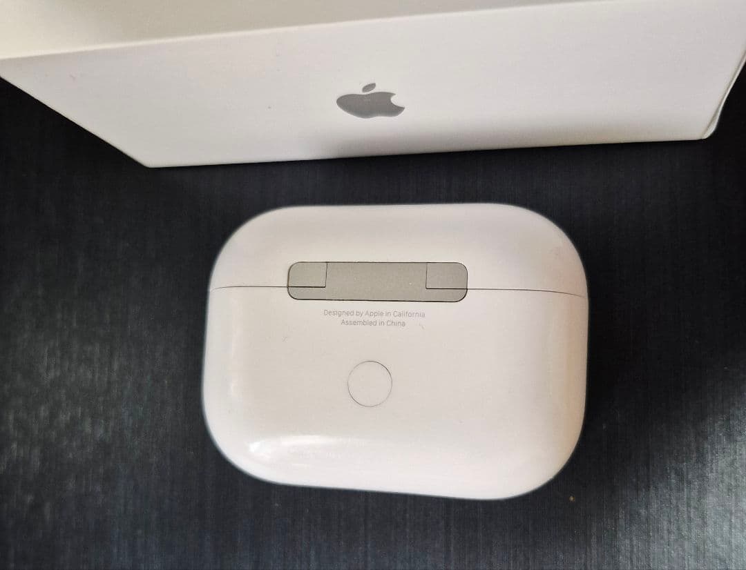 【美品・箱付き】AirPods Pro ワイヤレス（第2世代） MTJV3J/A