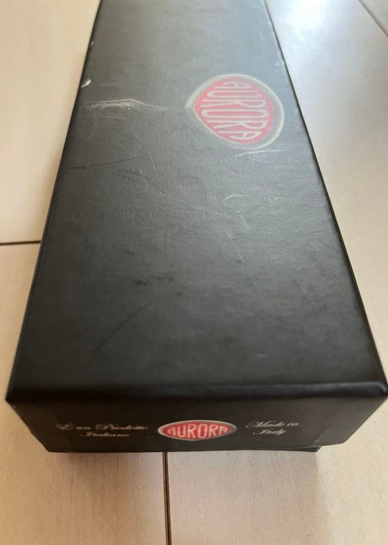 未使用　アウロラ　イプシロン　サテン　万年筆