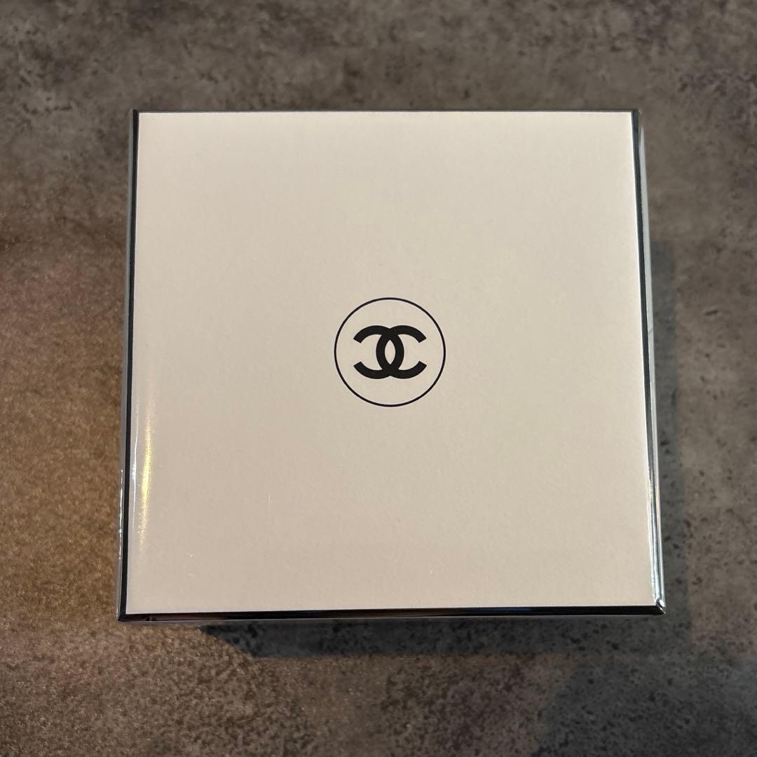 未使用新品シャネルchanelフレッシュボディクリーム150g