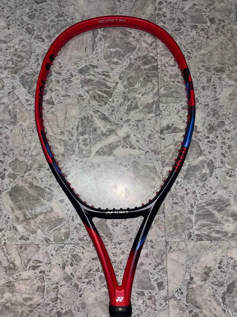 ヨネックス　ブイコア100 グリップ２