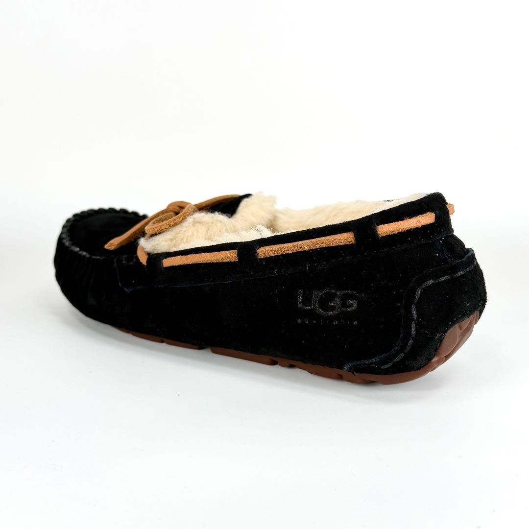 【新品未使用】UGG DAKOTA スエード モカシン スリッポン 黒 23.0