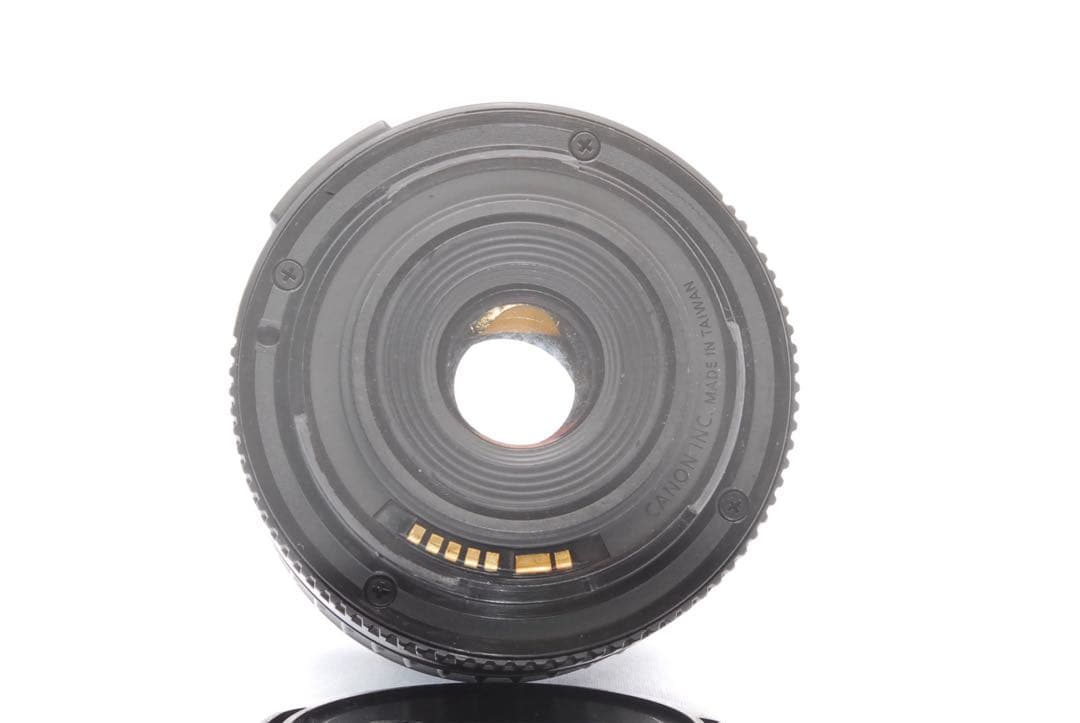 Canon キャノン Kiss X2 /一眼レフカメラ/バッグ付/入門機/軽量