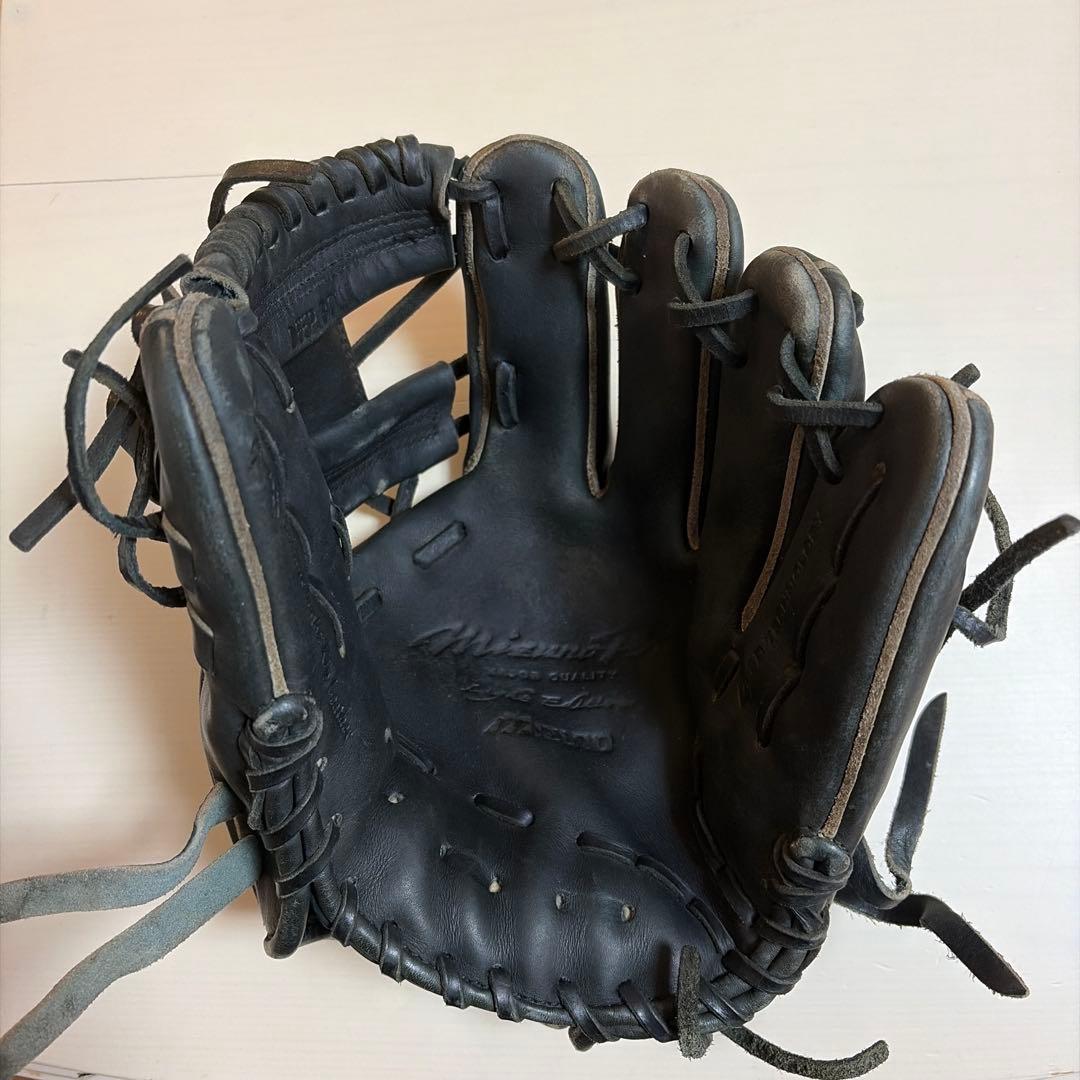 硬式内野手用グローブ　ミズノプロ