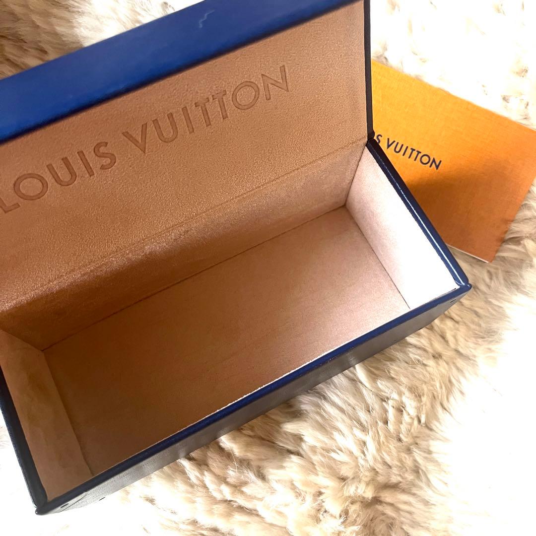 【未使用】ルイヴィトンLOUIS VUITTON 革製　小物入れ