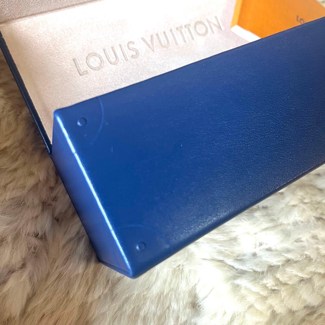 【未使用】ルイヴィトンLOUIS VUITTON 革製　小物入れ