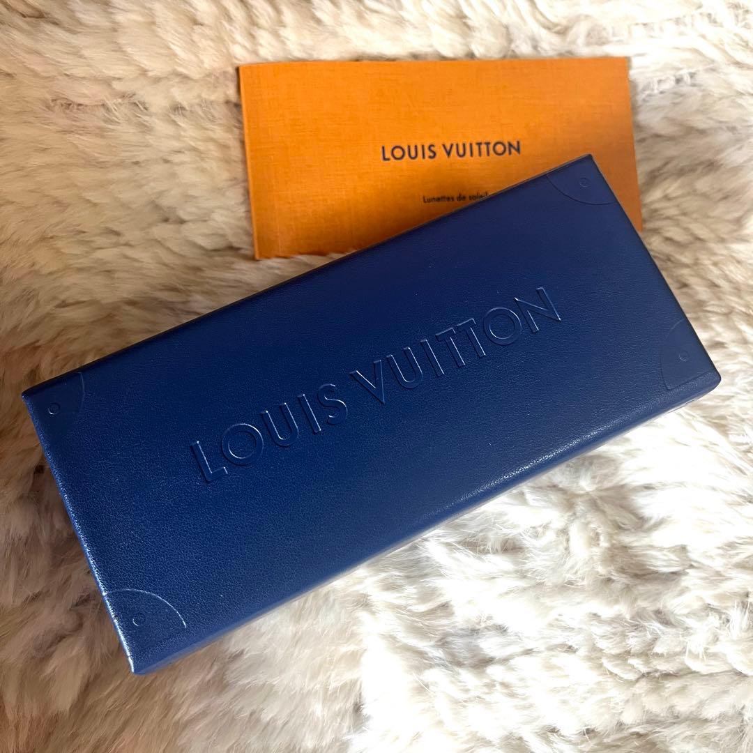 【未使用】ルイヴィトンLOUIS VUITTON 革製　小物入れ