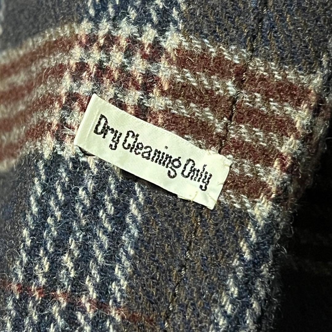 MISS DIOR（ミスディオール）の上質なチェック柄ウールコート　9号