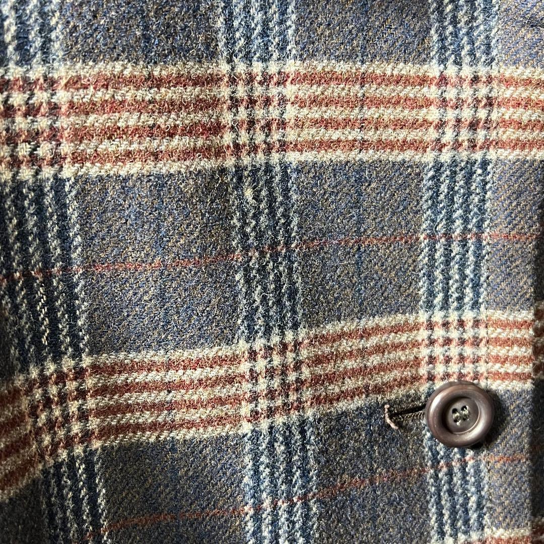 MISS DIOR（ミスディオール）の上質なチェック柄ウールコート　9号