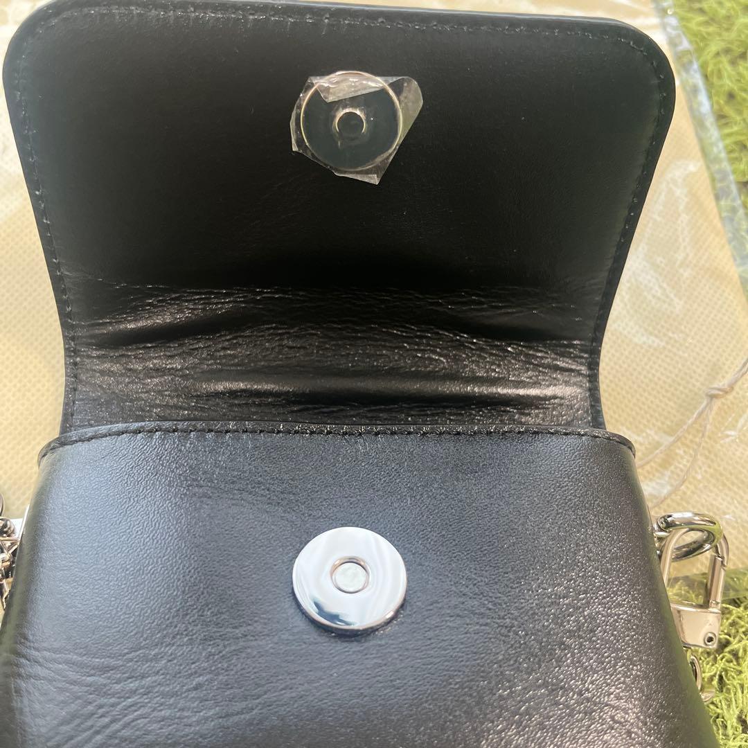 YENN CHAIN BELT POUCH ブラック