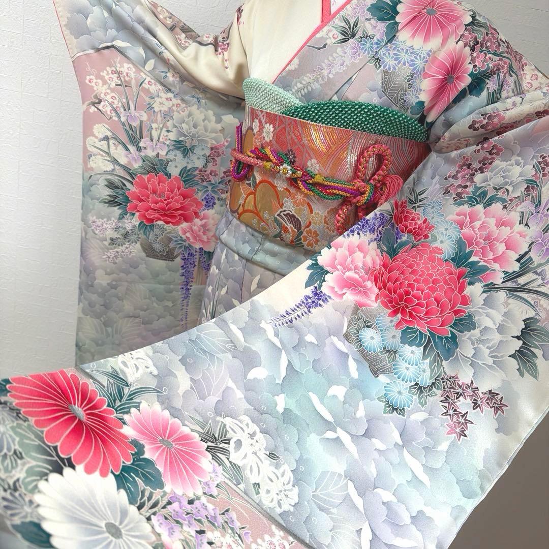 490 振袖フルセット 正絹 オフホワイト グレー 銀彩 暈し染め