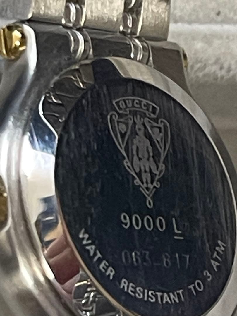グッチの9000Lシリーズのクォーツ式腕時計 腕時計 クォーツ ウォッチ 時計