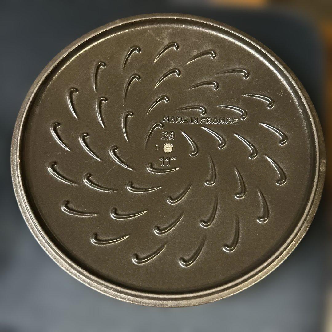 STAUB 鋳鉄 ブレイザーソテーパン　グレー 約28cm