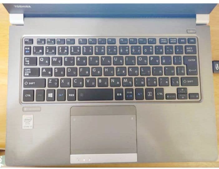 モデル番号RX63, Windows10 Core i3 8GBメモリ