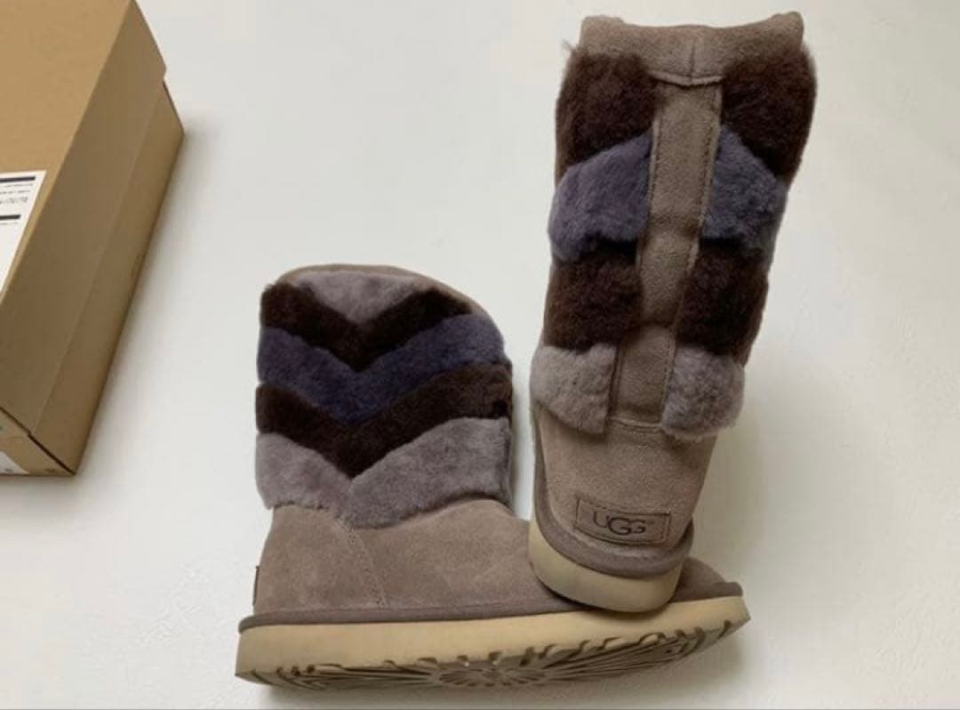 まあこUGG ムートンブーツ グレー系