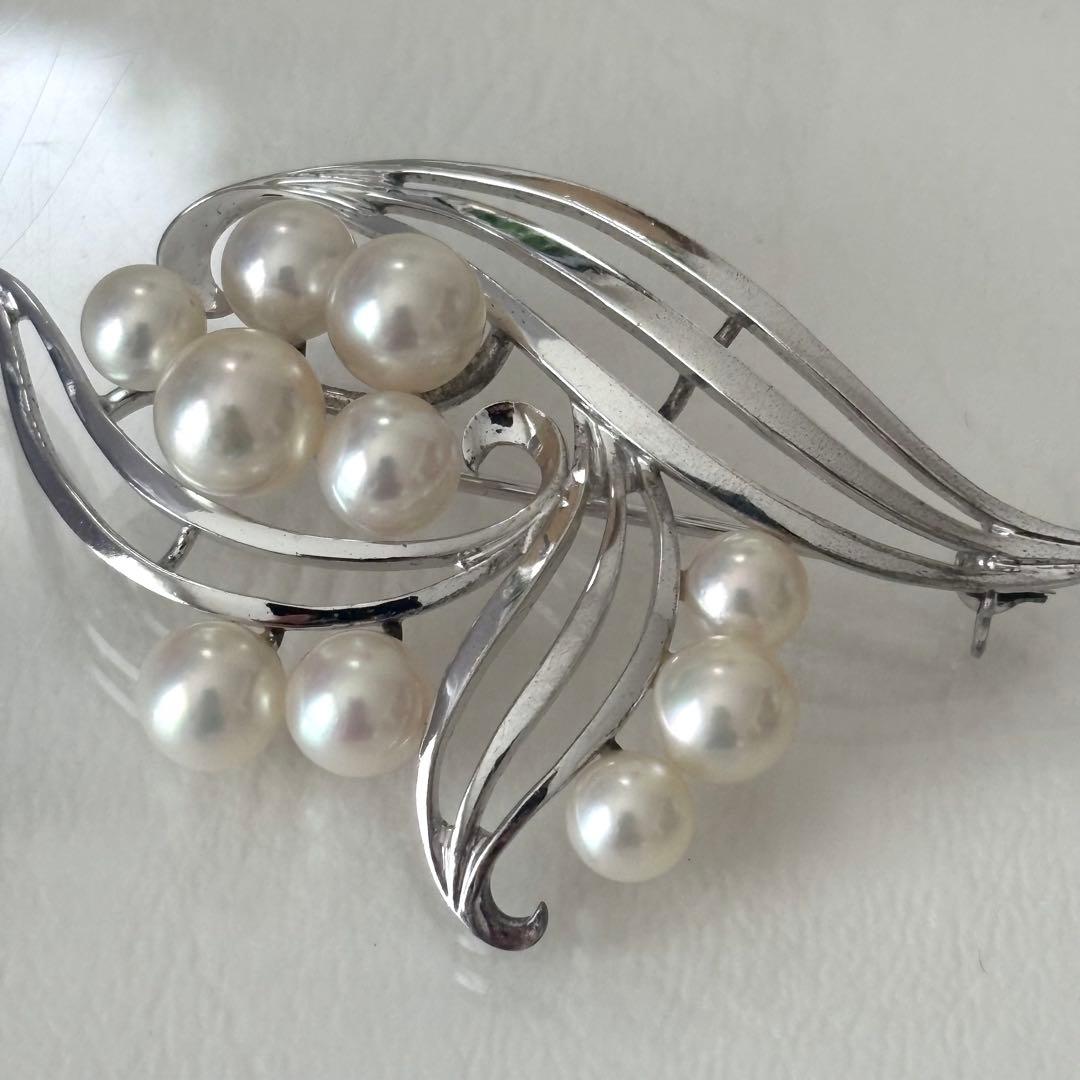 050【ミキモト】シルバー　パール　ブローチ