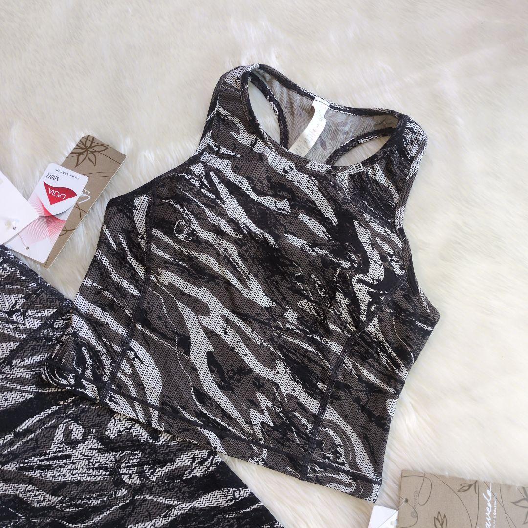 ⚜️新品⚜️ ☆easyoga／イージーヨガ☆ セット M　（CW-X オマケ）