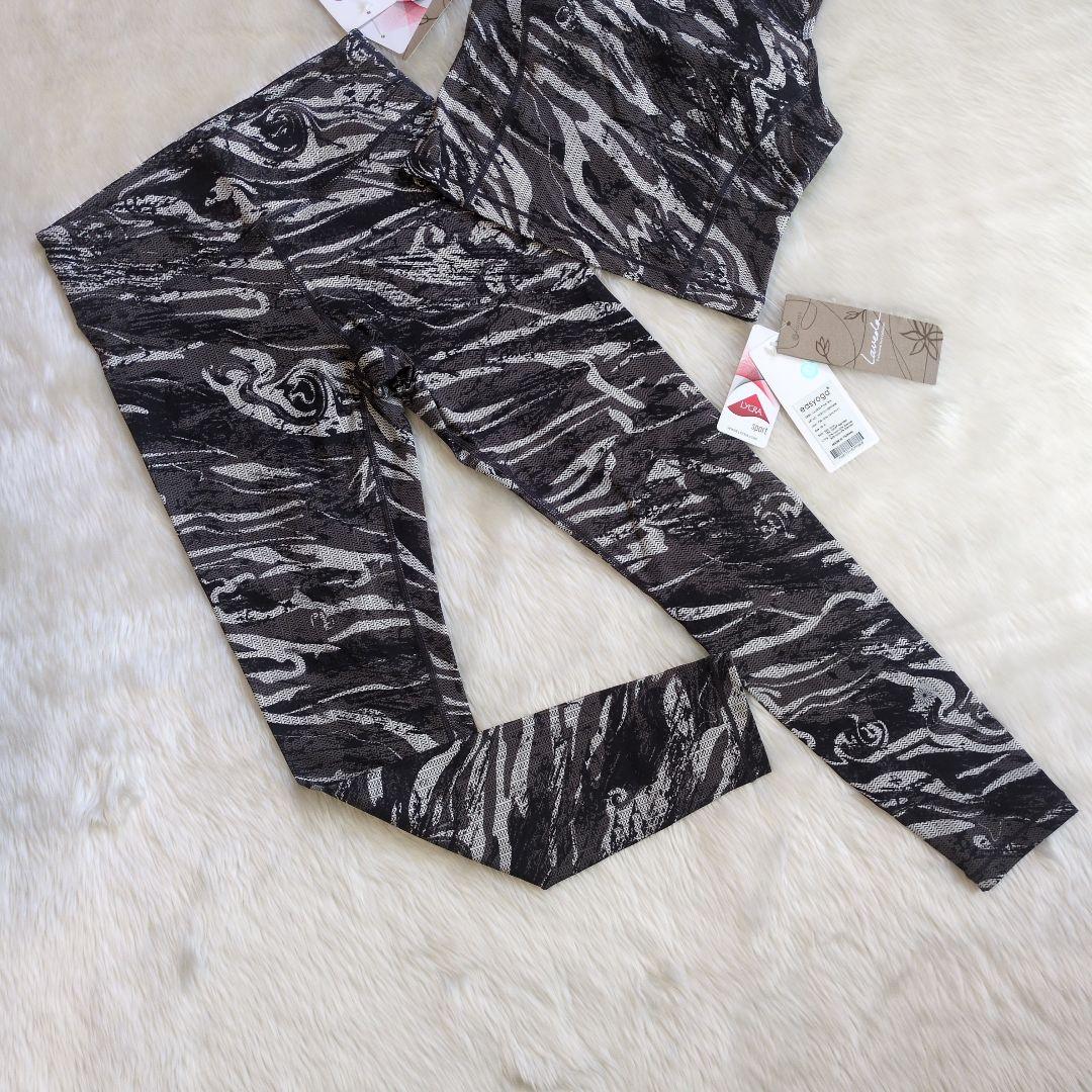 ⚜️新品⚜️ ☆easyoga／イージーヨガ☆ セット M　（CW-X オマケ）