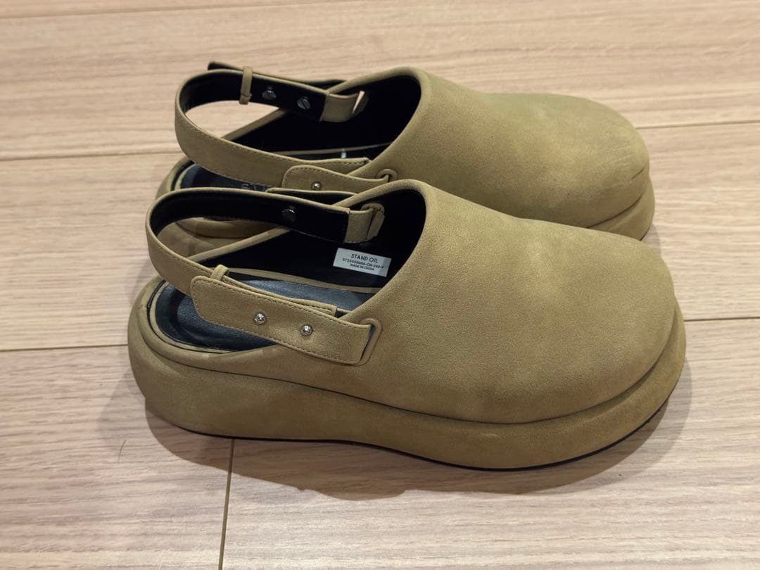 靴 STAND OIL HATCHED MULE CAMEL 24cm