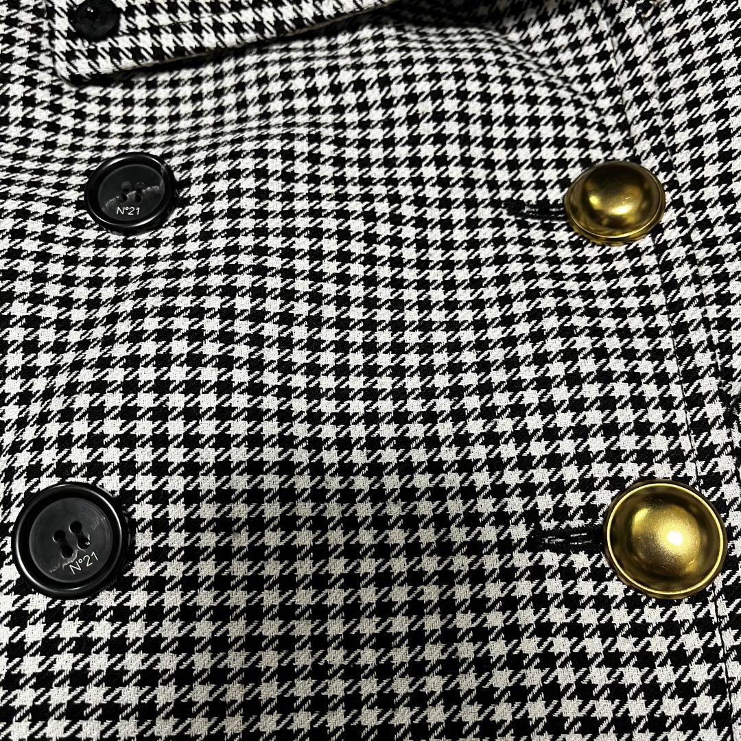 N°21 ヌメロヴェントゥーノ ピーコート パイソン チェック ボーダー 羊革