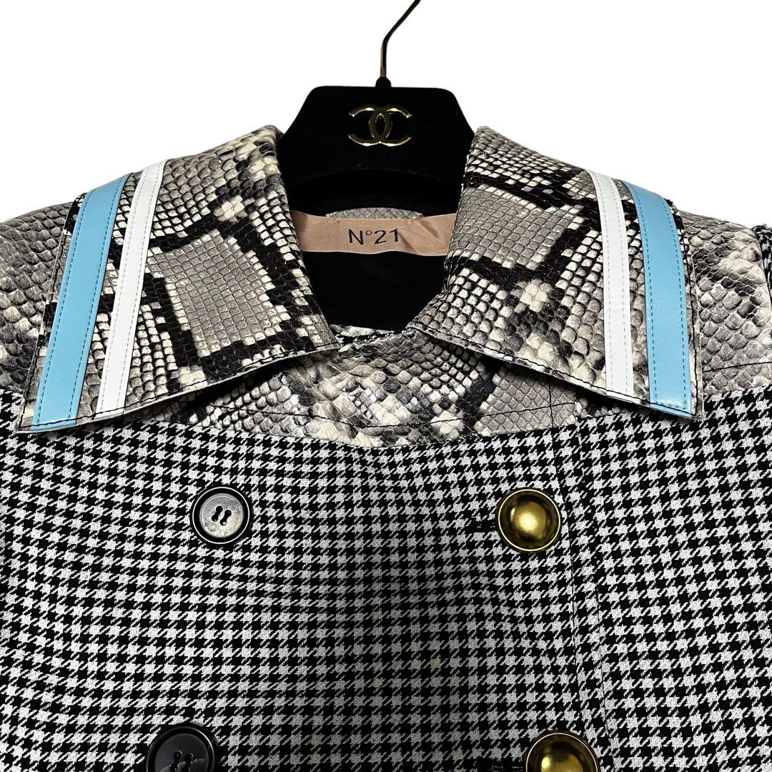 N°21 ヌメロヴェントゥーノ ピーコート パイソン チェック ボーダー 羊革