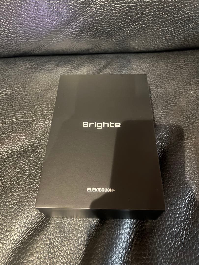 【超美品】値下げ！Brighte ELBIBRUSH++ 美顔器 保証書付き☆