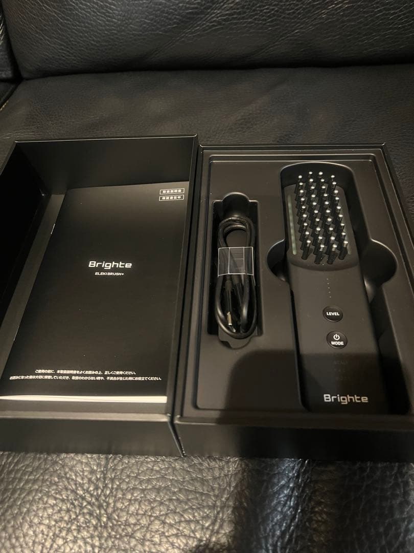 【超美品】値下げ！Brighte ELBIBRUSH++ 美顔器 保証書付き☆