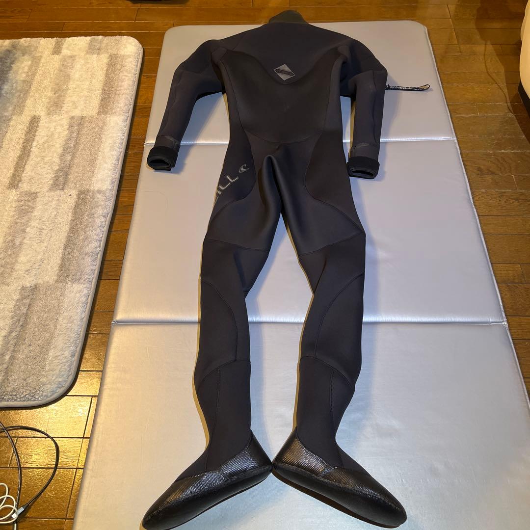オニール　サーフィン　ドライスーツ