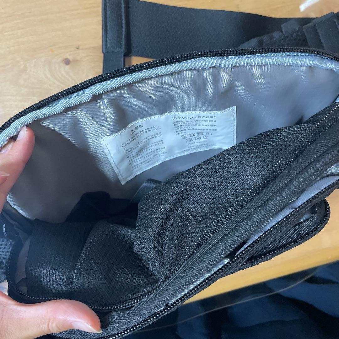 POMULU ポムル ヒップシート ショルダーバッグ 2WAY ブラック