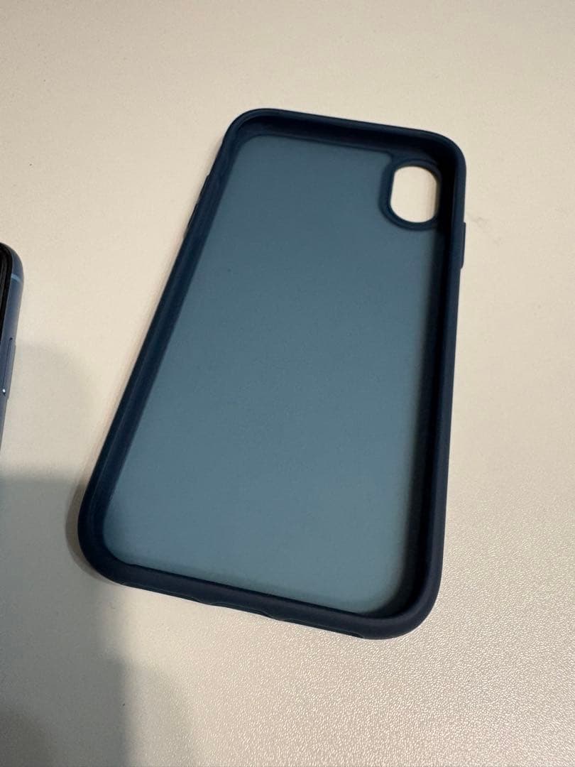 美品！電池新品☆iPhoneXR 64GB SIMフリー☆