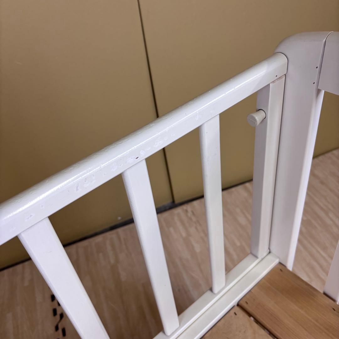 ☆除菌清掃済☆美品☆カトージ　立ちベッド　シンプルコンフォートF　白　すのこ床板
