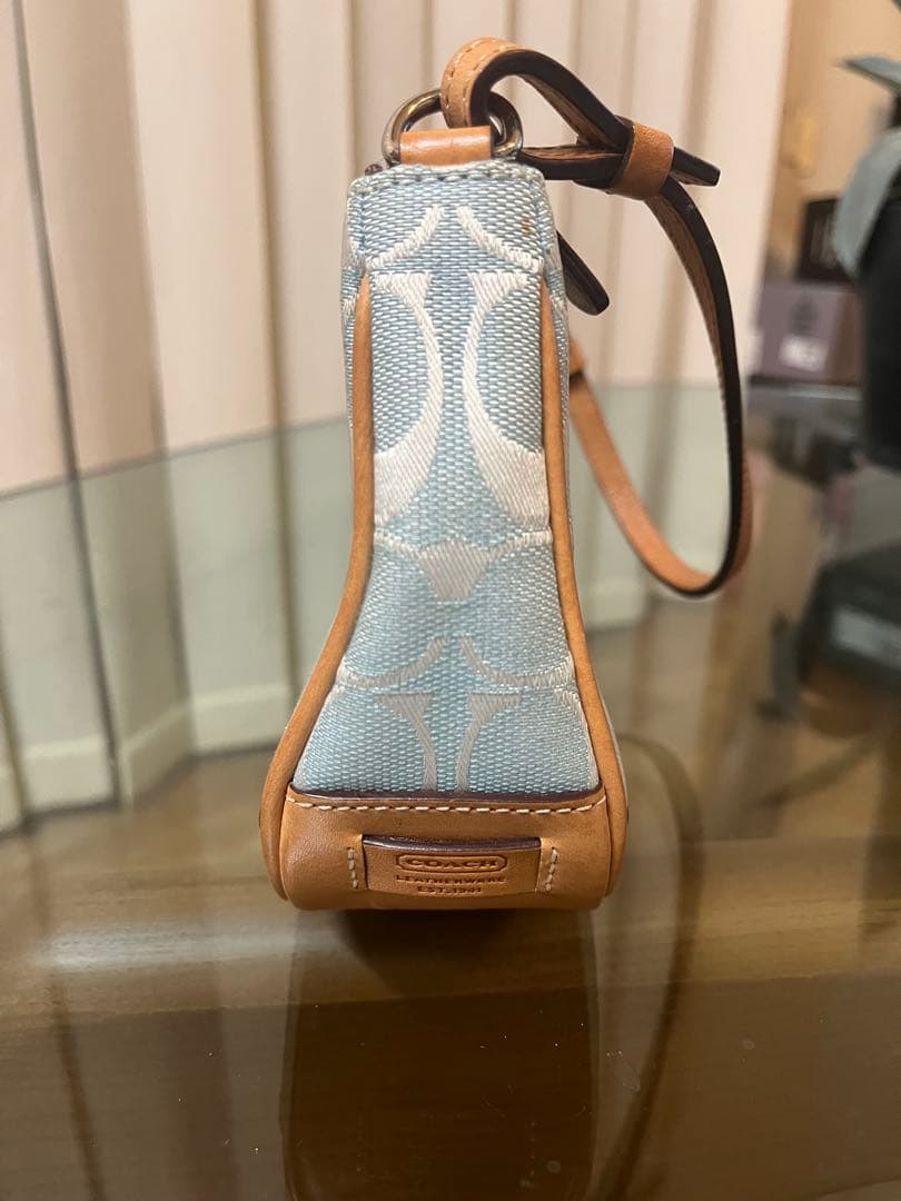 Coach ロゴ柄 ハンドバッグ