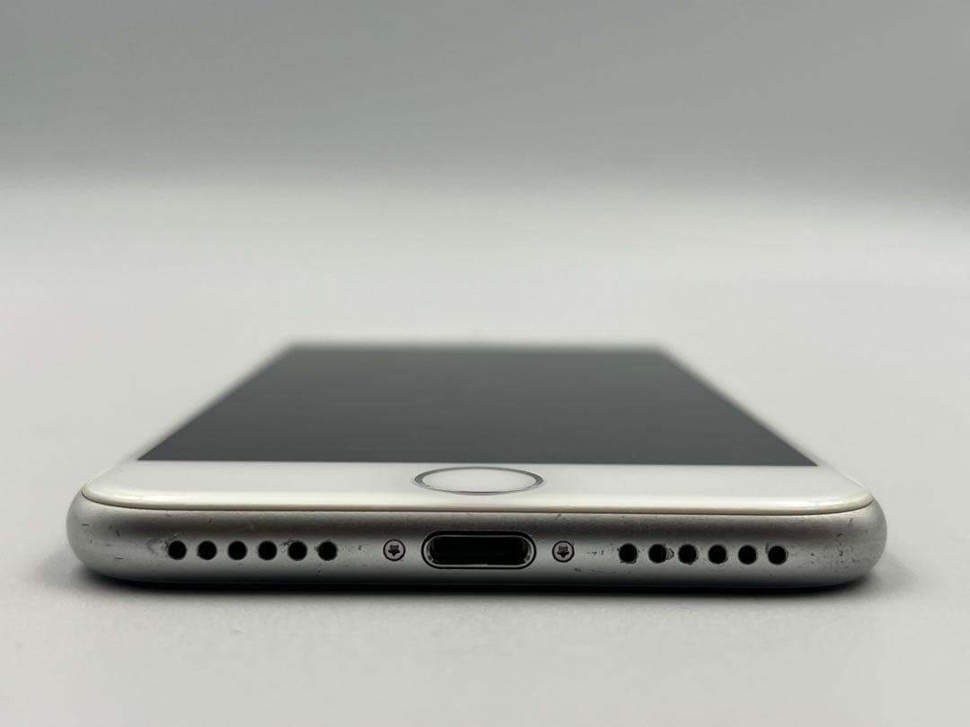 Apple iPhone 8 A1906 64GB シルバー