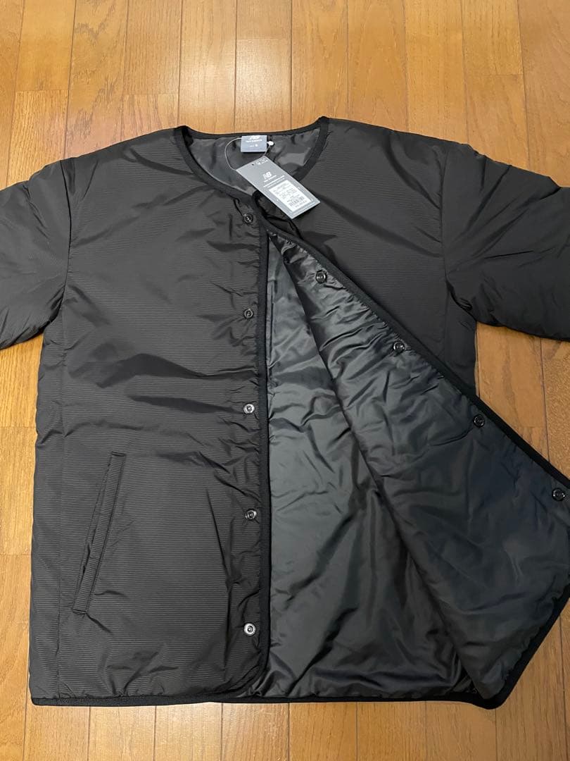 【半額】　ニューバランス　ライトウェイトパデッドカーディガン　撥水加工