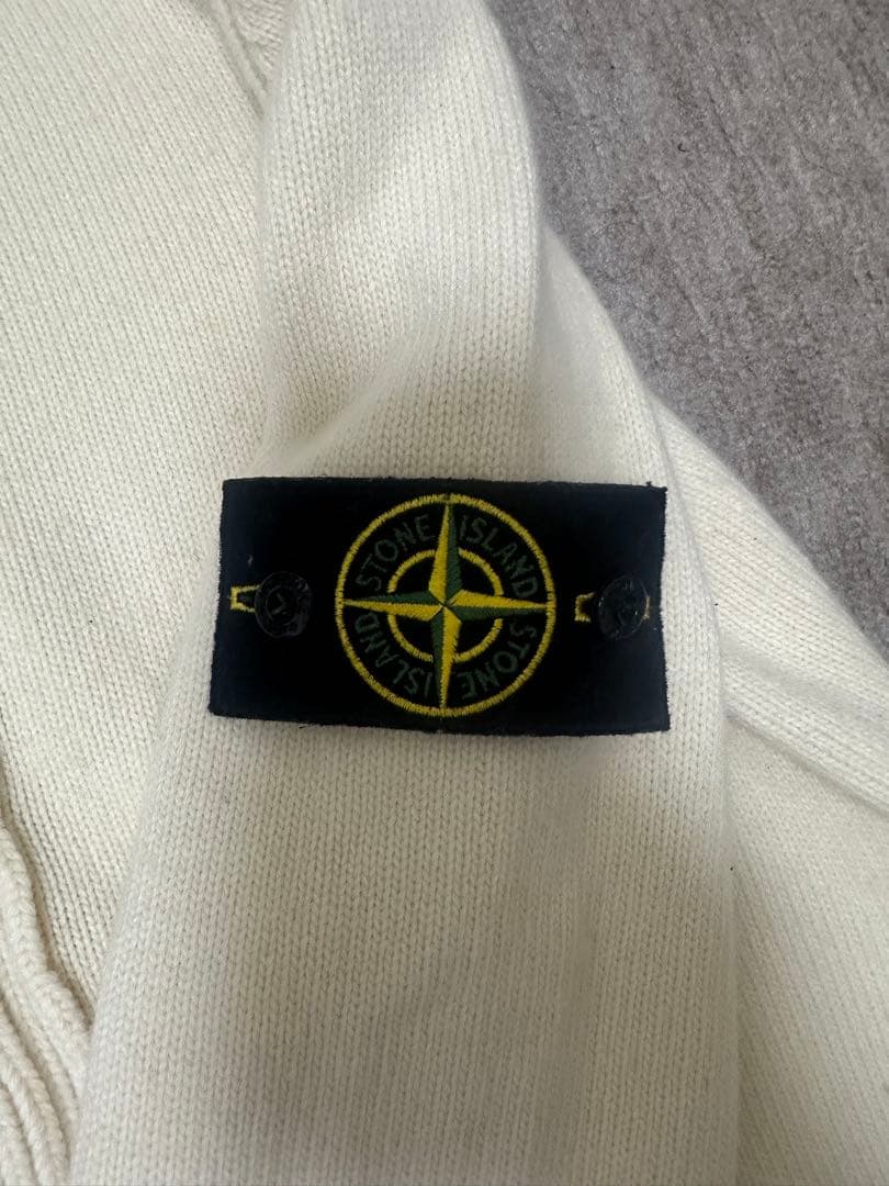 STONE  ホワイトカーディガン