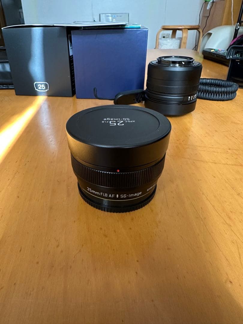 SG image 25mm F1.8 APS-C Eマウント
