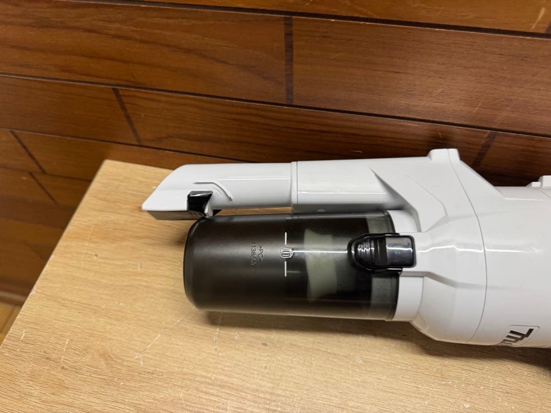 マキタ・掃除機／４０Vmax・充電式クリーナ／CL003GZW