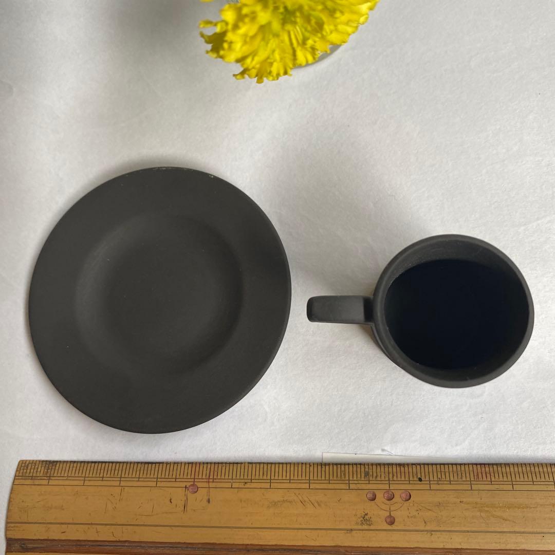 くにちゃん　ウェッジウッド バサルト ブラック ミニチュア マグカップ