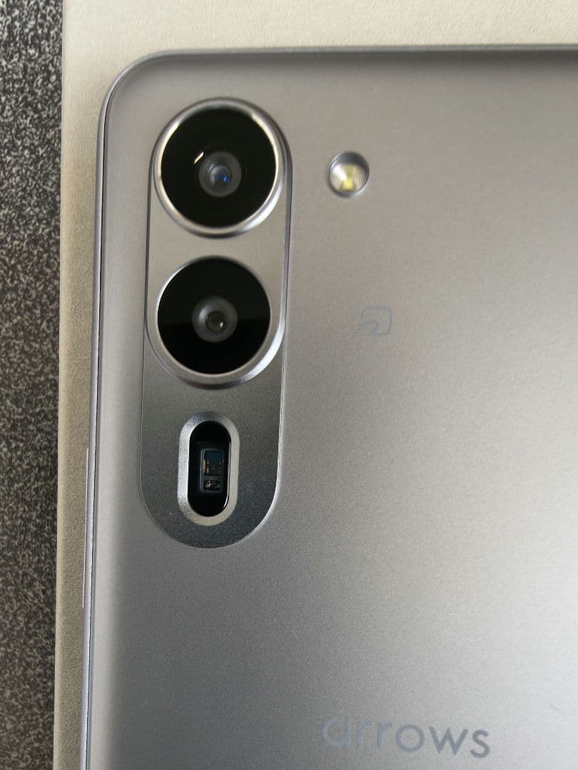 FCNT arrows We2 Plus M06 スレートグレイ 新品